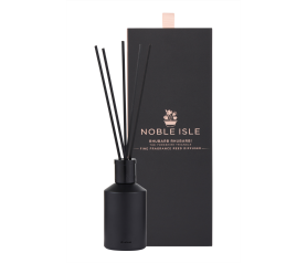 Lexus    LEXUS GIFT FRAGRANCE |RHUBARB BY NOBLE ISLE